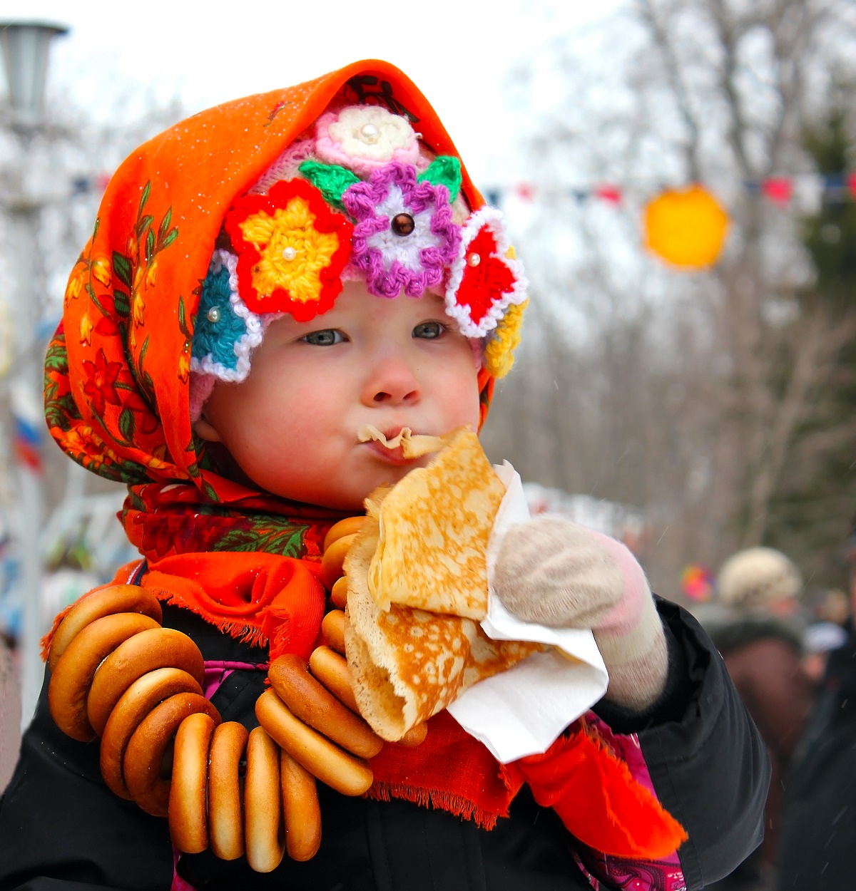 Масленица дети с блинами